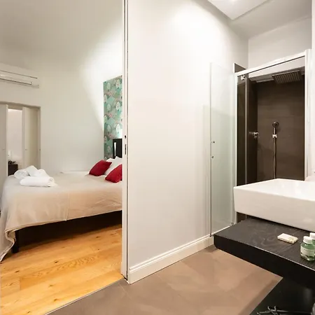 Apartment Keys Of Italy -tbeta5-luxury Fashion District N2 Florenz